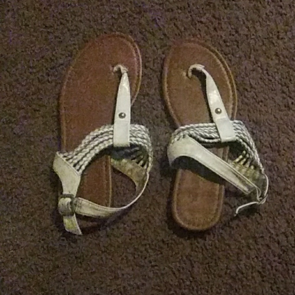 Boots for ladys. Size 5 n 8 n 7